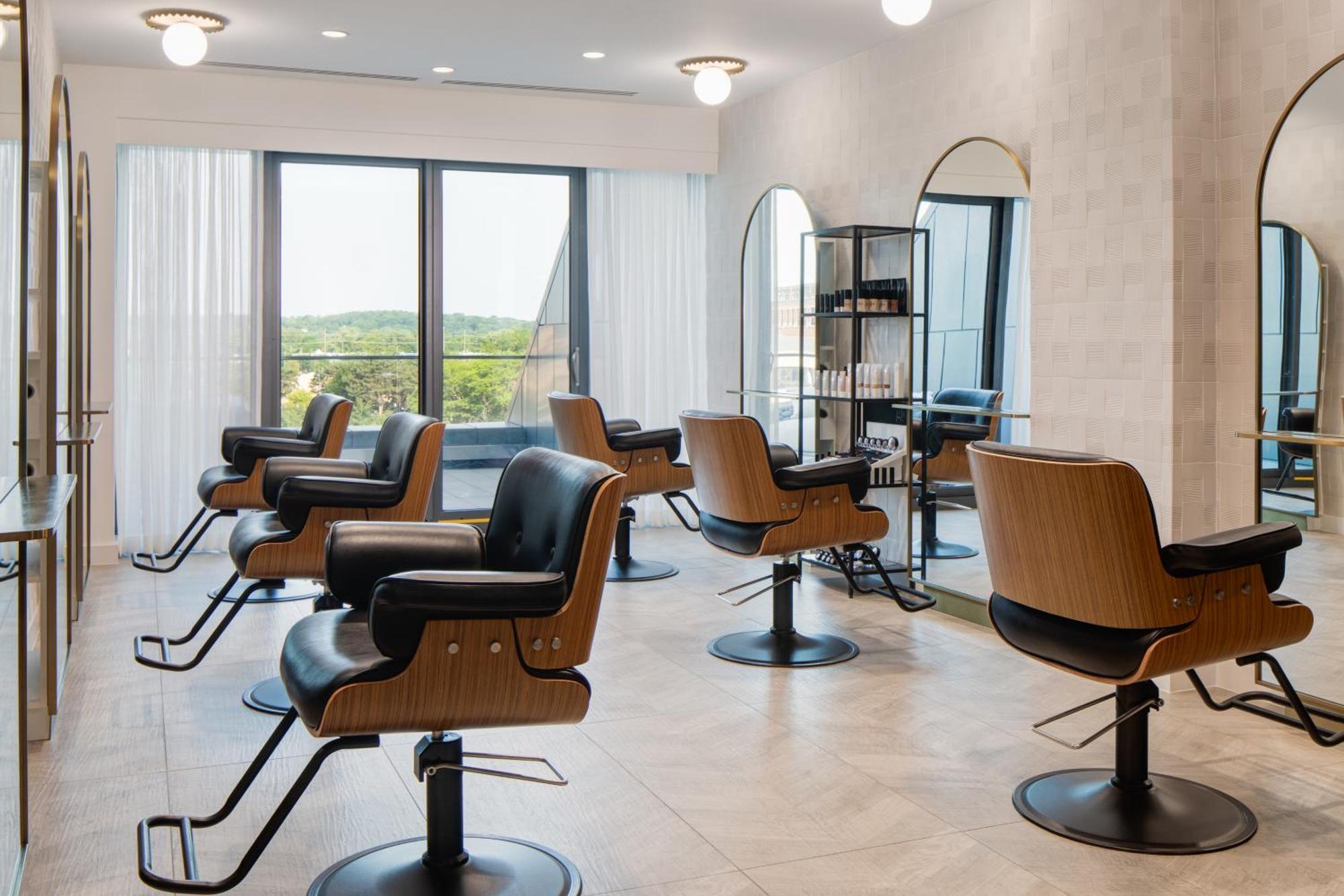 Amway Grand Plaza Hotel, Curio Collection By Hilton Grand Rapids Bagian luar foto